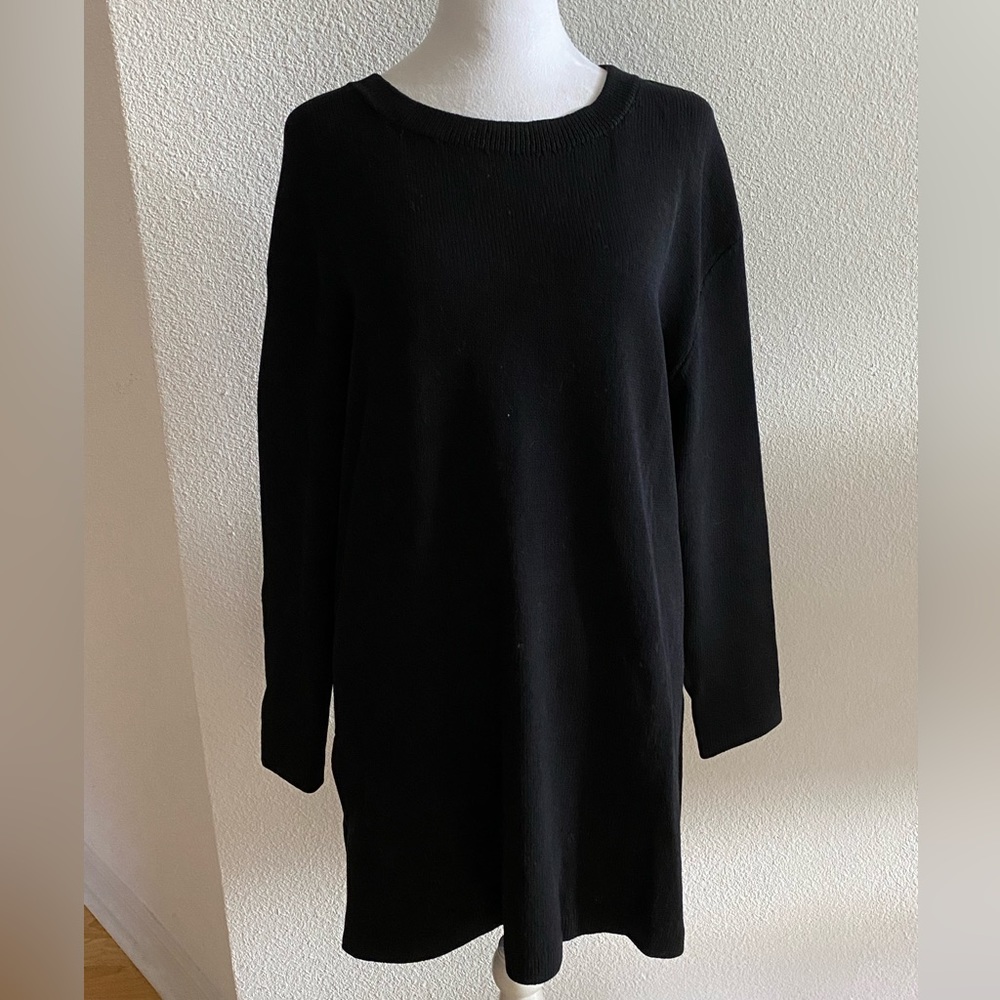 Black St John’s Basic Tunic